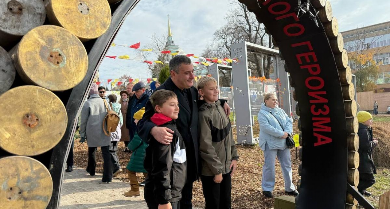 «Это третья операция»: выставка о военных из Авдеевки, Торецка и Курска открылась на Полугоре