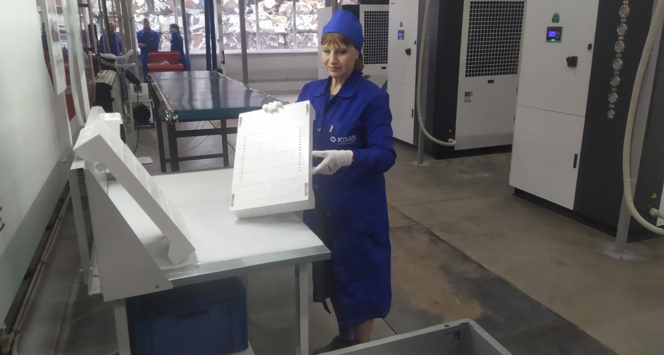 80-летний гигант КЭАЗ открыл новое производство в Курске при участии губернатора