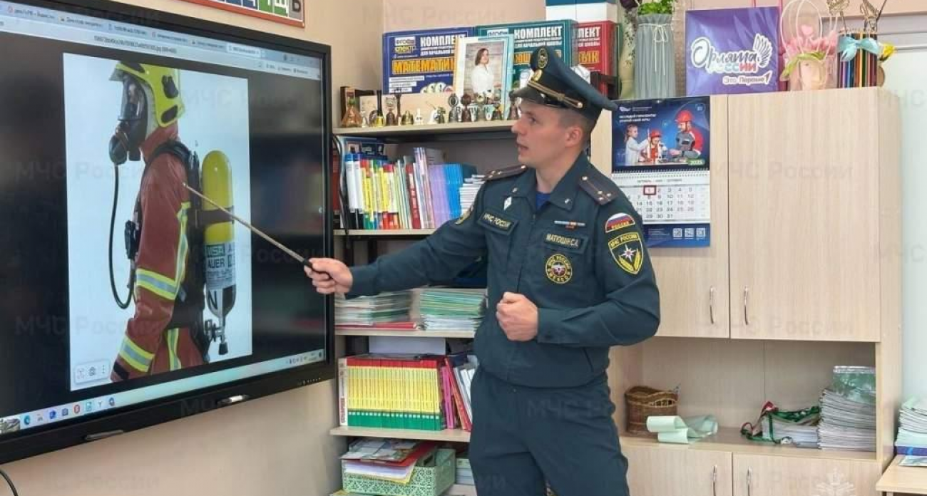 Более 600 школ Курской области охватил месячник ГО: детей учили выживать в ЧС