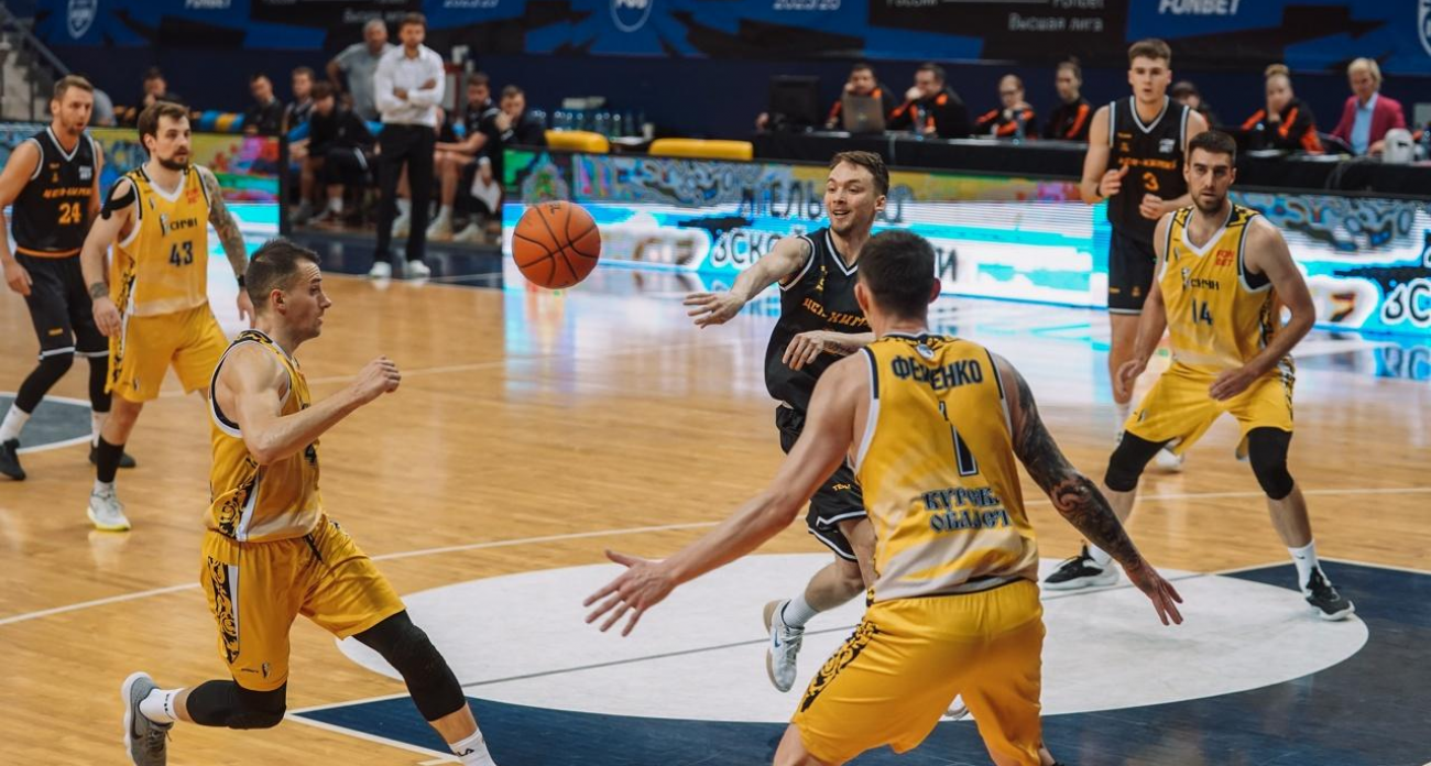 «Русичи» требуют 1,7 млн с администрации Курчатова: баскетбольный клуб снова идет в суд