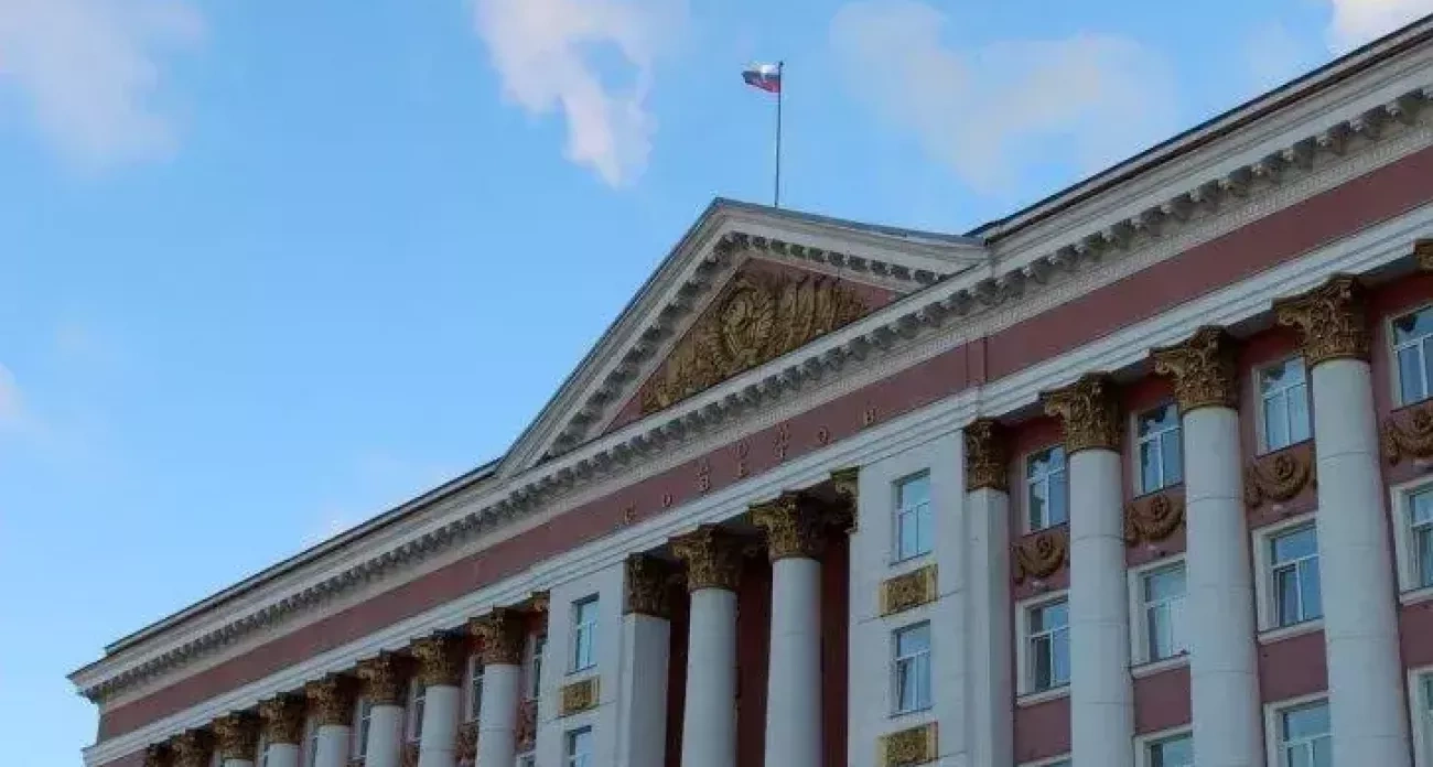 Курск: главные новости за 8 ноября - Мишустин выделил 139 млн рублей на беженцев и возгорание в Коренево