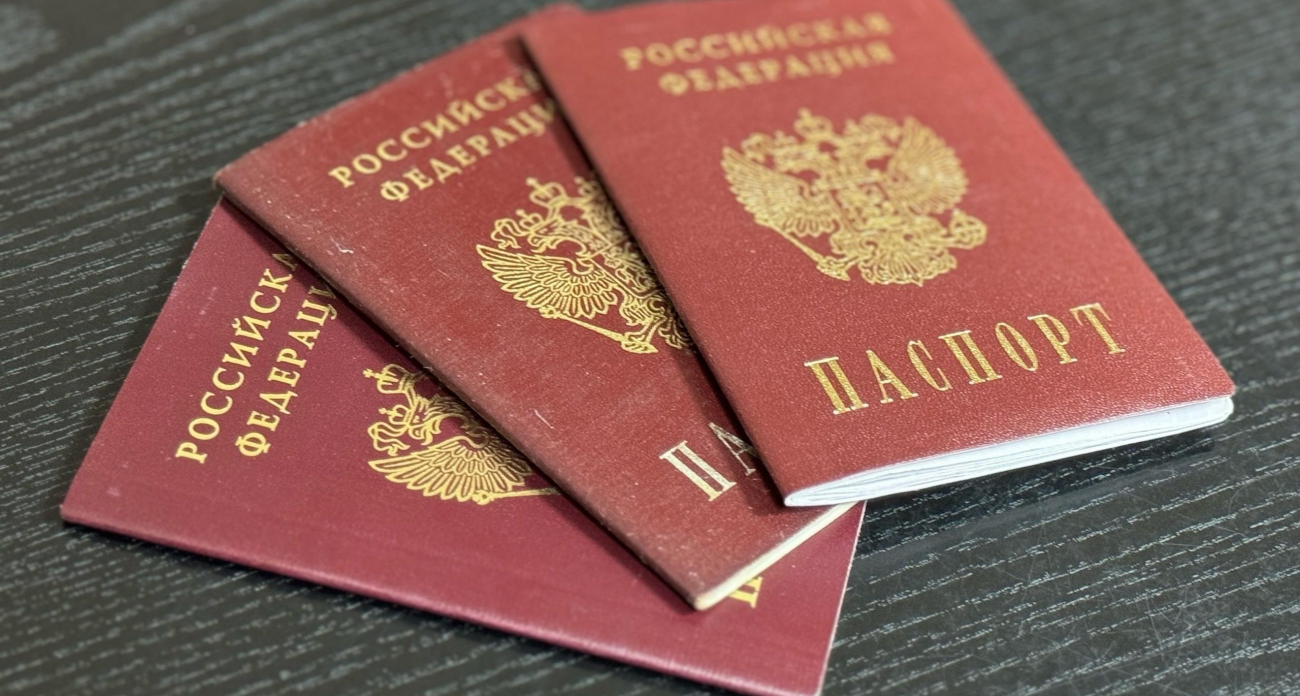 Получил гражданство в 2019-м, лишился после приговора: как новый закон лишил жителя ДНР российского паспорта