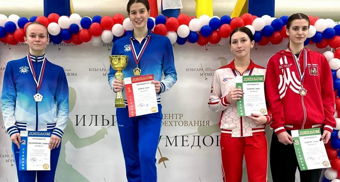 Курская рапиристка Дарья Коржова обошла 124 соперницы и взяла бронзу на Турнире сильнейших