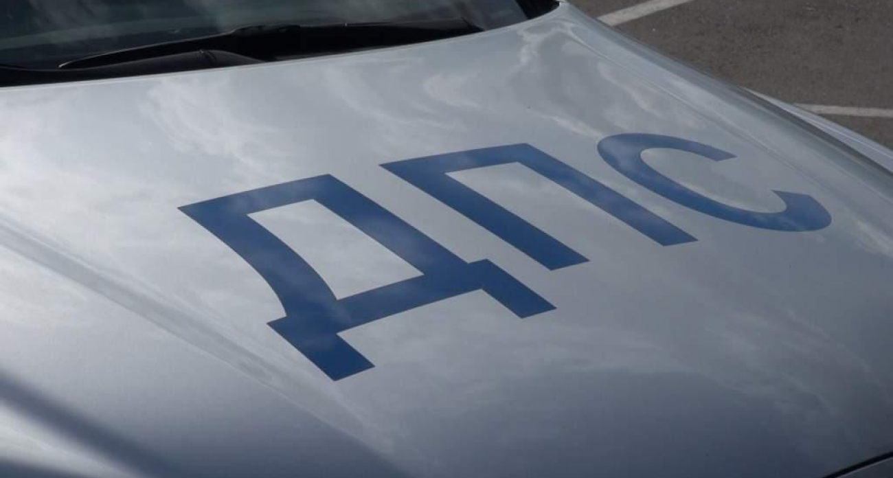 Kia Rio с тремя пассажирами перевернулась на Магистральной: пострадали мужчины трёх поколений