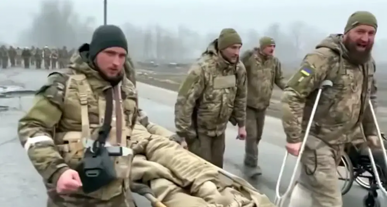 Фильм о «подвиге» в Курской области: украинцы в ярости, пока родные ищут 76 тысяч погибших