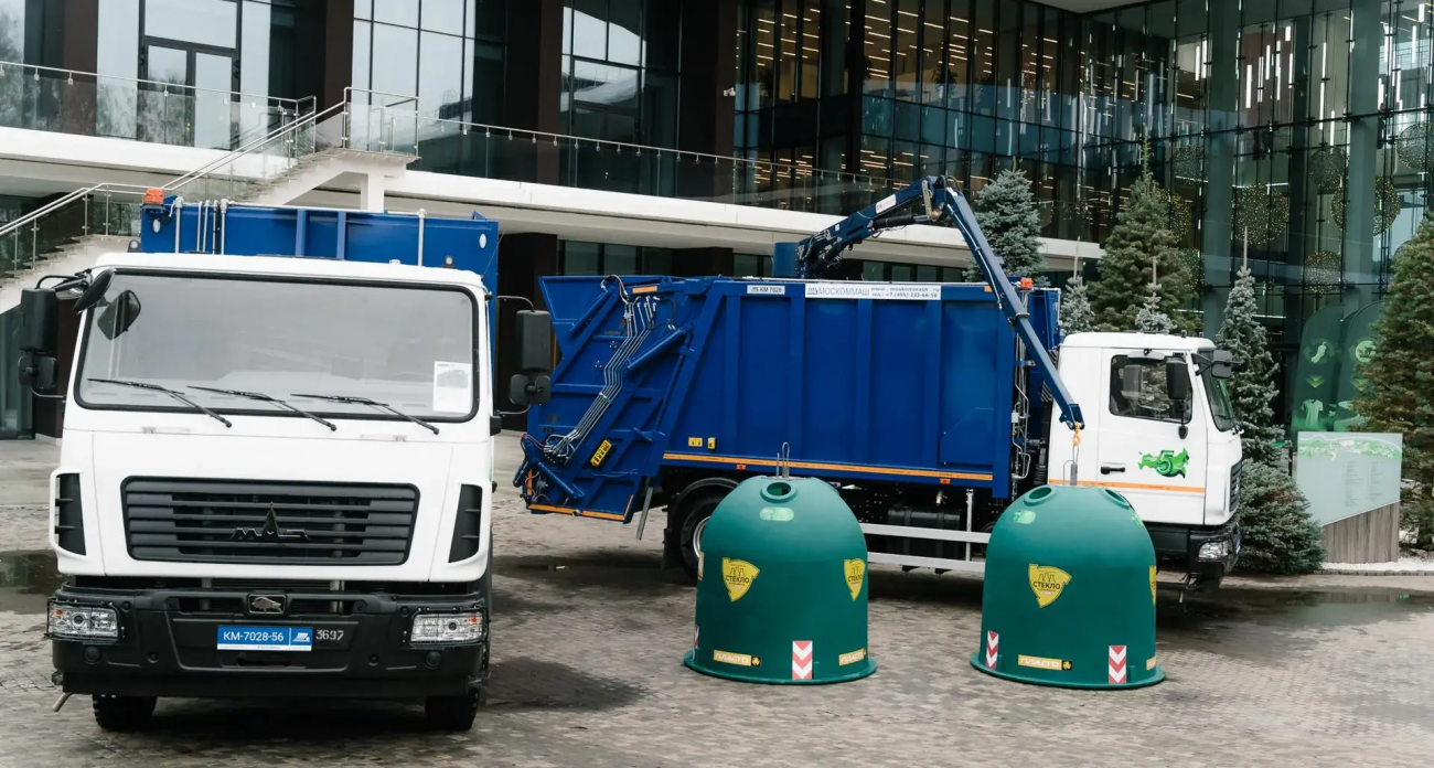 Мишустин подписал постановление о спецтехнике для трёх пострадавших регионов: РЭО восстановит систему сбора мусора