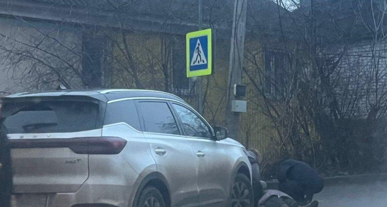 Час пик в Курске: женщину сбили на переходе возле гимназии №4