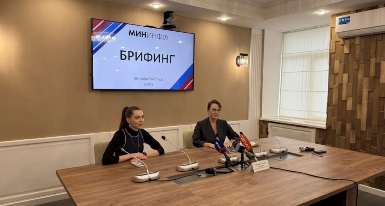 Ермолова не назвала конкретные должности, но обещает проверить все штатные расписания больниц