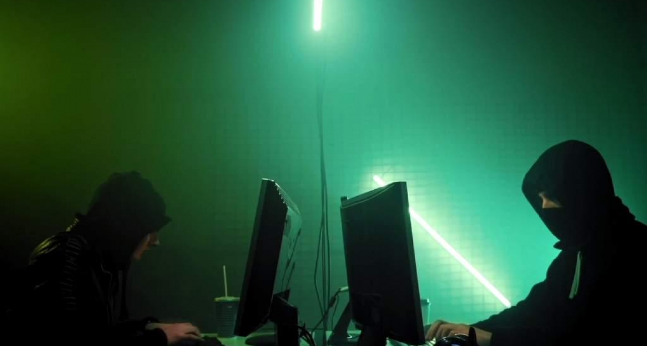 Врач и безработная из Курска перевели мошенникам 975 тысяч за месяц на фейковой криптобирже