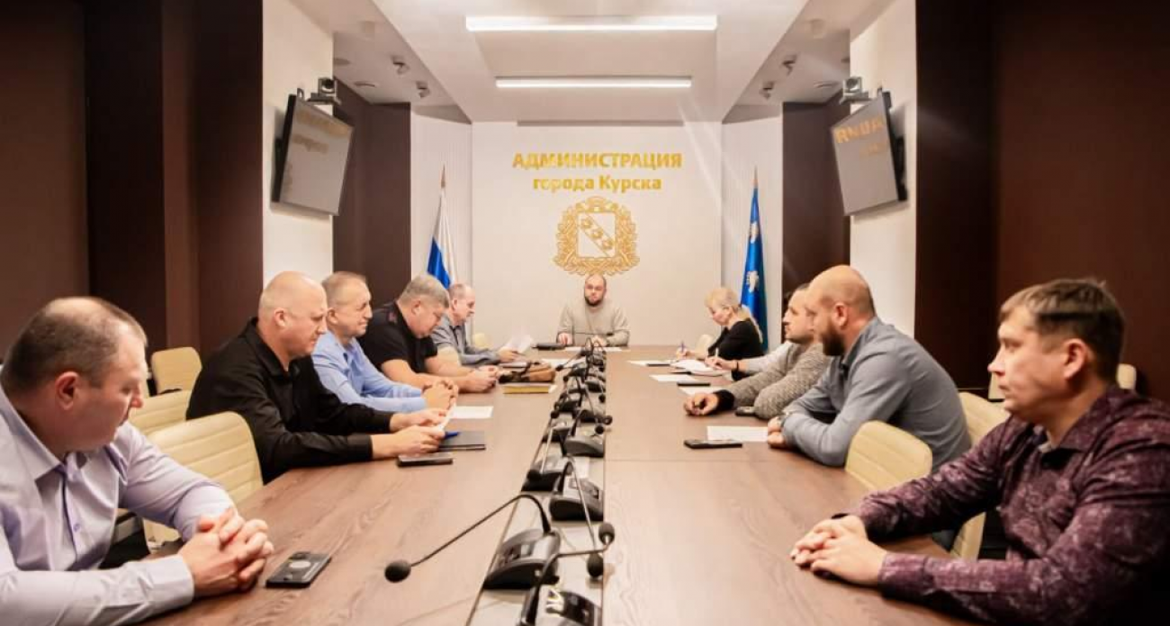 Курск усилит охрану праздников: дружинники получили новые задачи