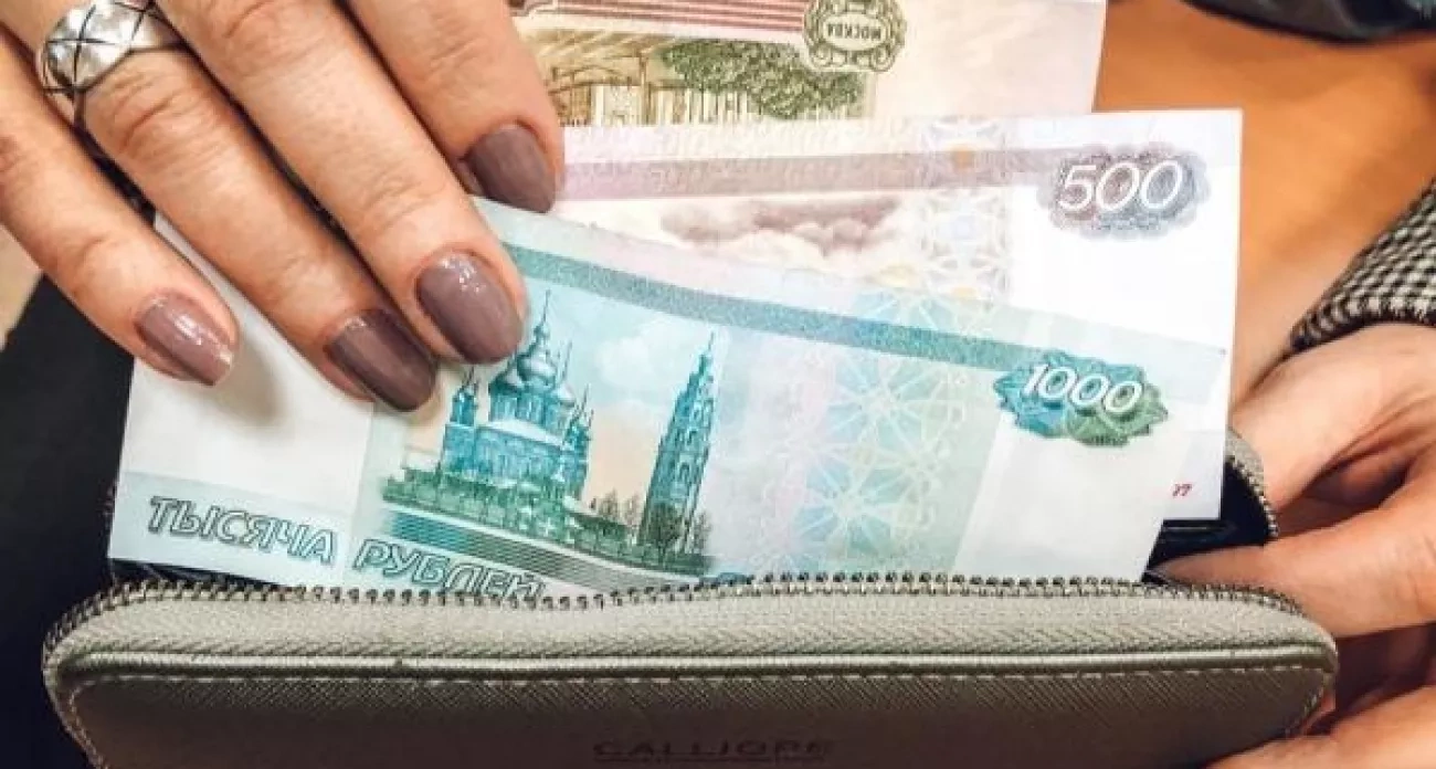 Хинштейн раскрыл новые выплаты военным и глава фармации отстранен: главные новости за 8 декабря в Курске