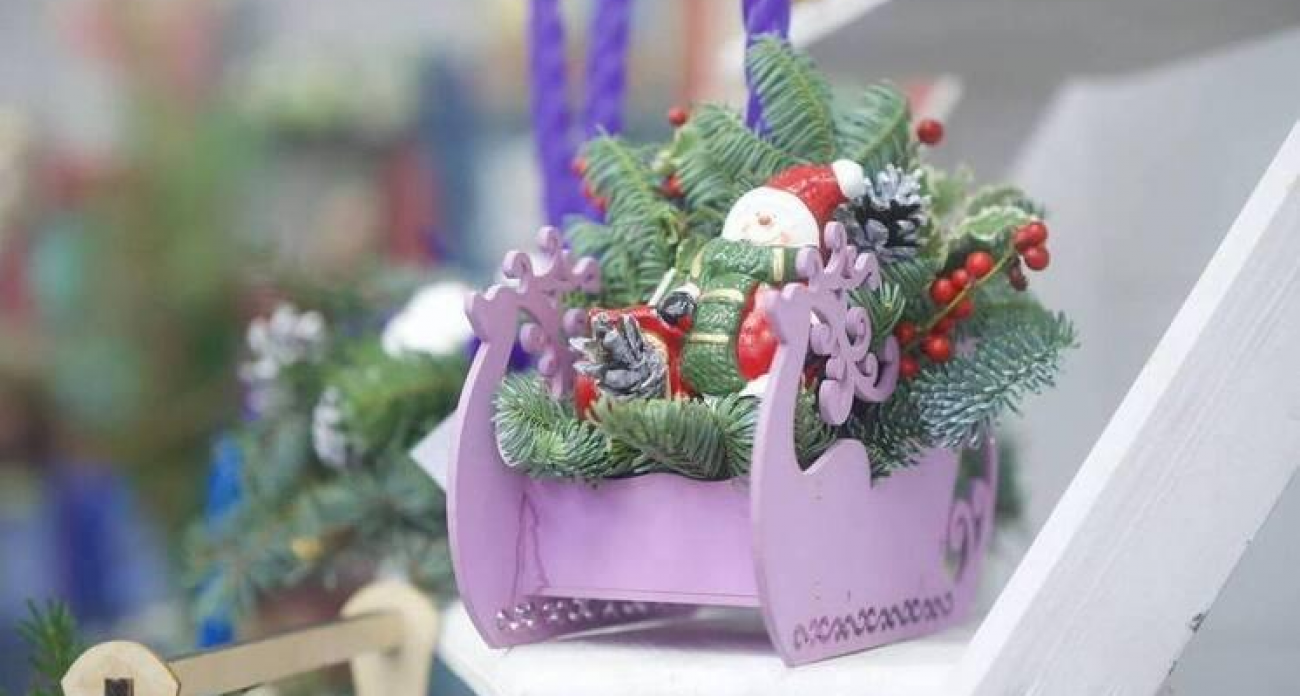 Курские предприниматели борются за призы в конкурсе новогоднего оформления до января