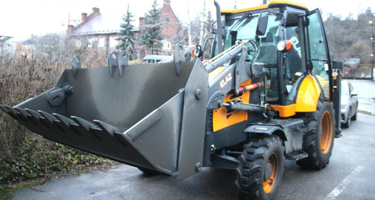 «РИР Энерго» закупила экскаватор и пять авто на 43,5 млн рублей