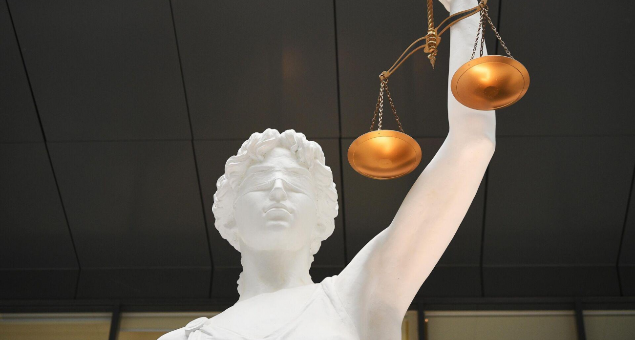 17-летнего курского школьника приговорили к 7 годам за попытку вступить в РДК