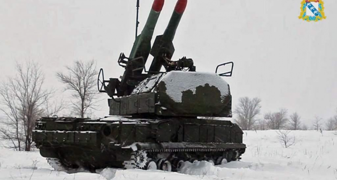 ПВО сбила 2 украинских дрона за 4 часа: жителям запретили трогать обломки