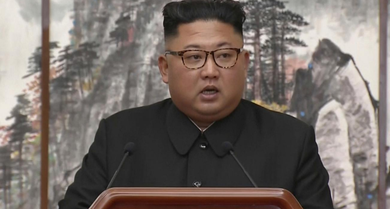 «Памятник подвигам в России»: Ким Чен Ын лично контролирует создание скульптур для Курской области