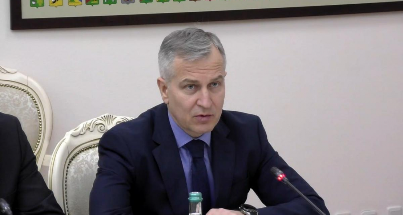 Чепик взял бразды правления на себя: первое заседание правительства без губернатора Курской области