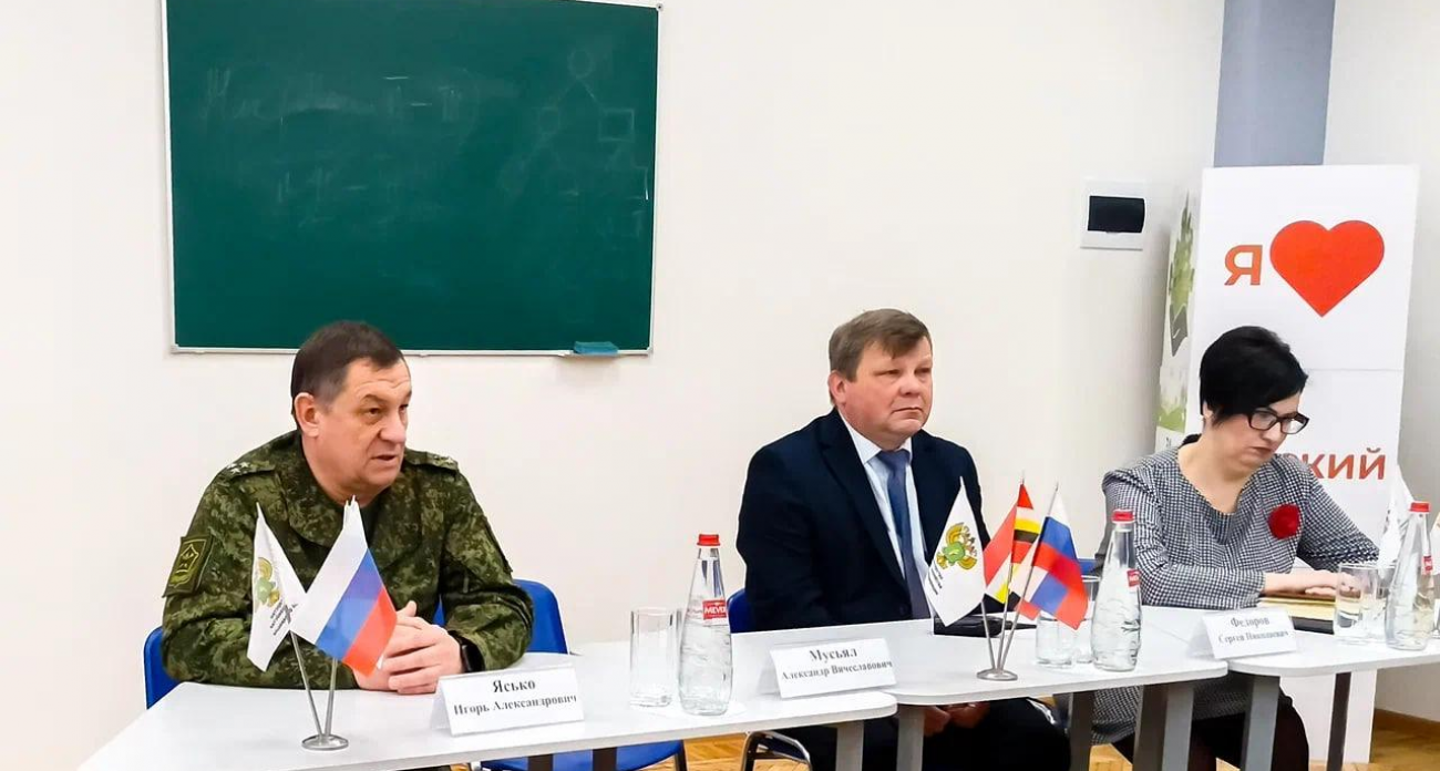 Все в базе: призывники Курска от 17 до 65 лет попали в единый реестр воинского учёта