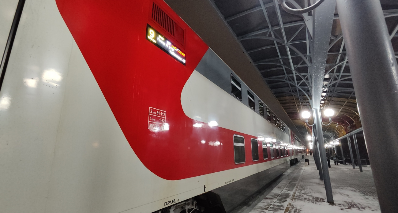 Попадешь в туалет или травмируешься: правда о двухэтажном поезде РЖД