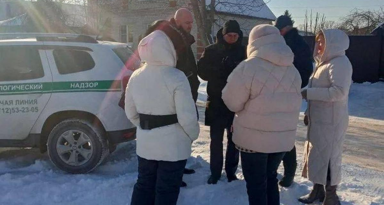 Экологический рейд в Курске: владелец частного дома пойман за сброс зловонных стоков в ручей Ровец