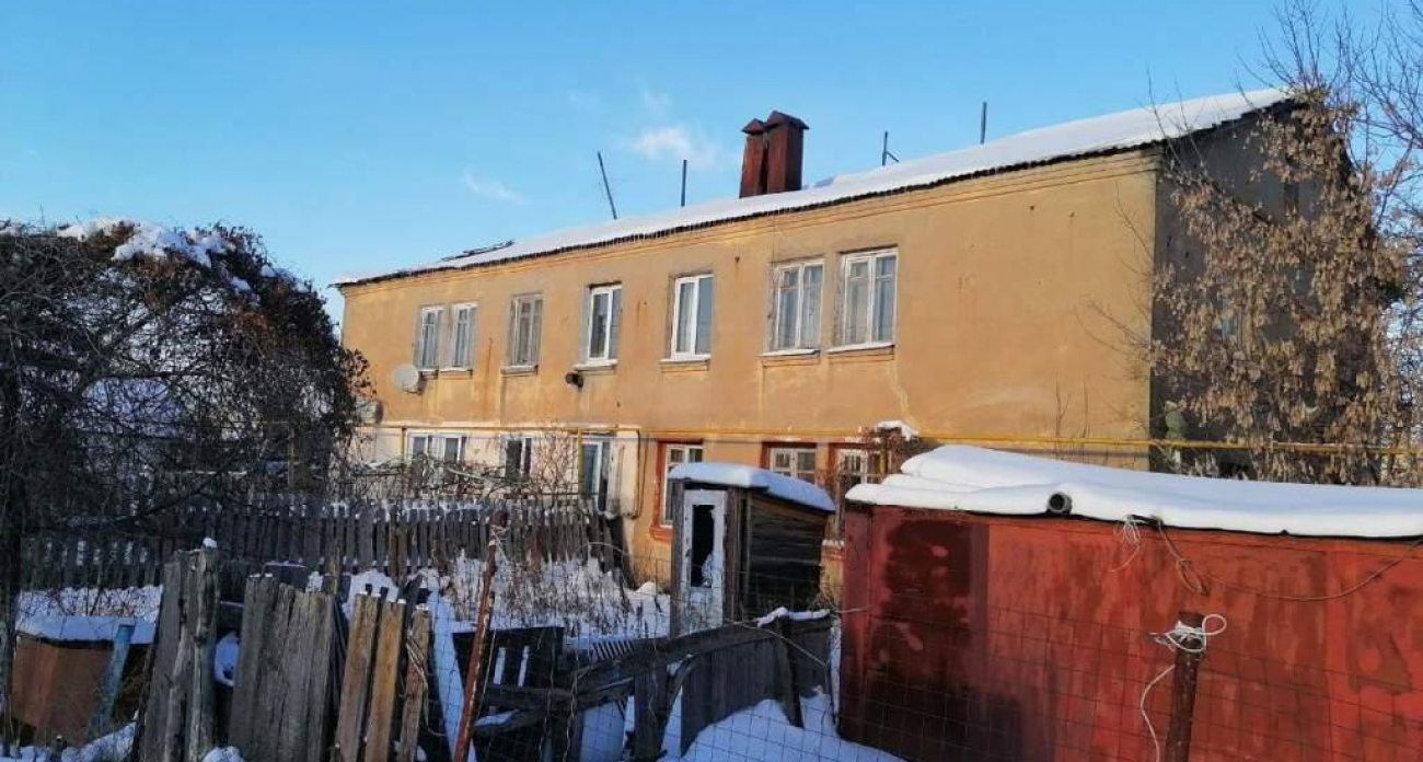 10 человек рискуют жизнью в аварийных домах Курска: прокуратура требует срочного расселения