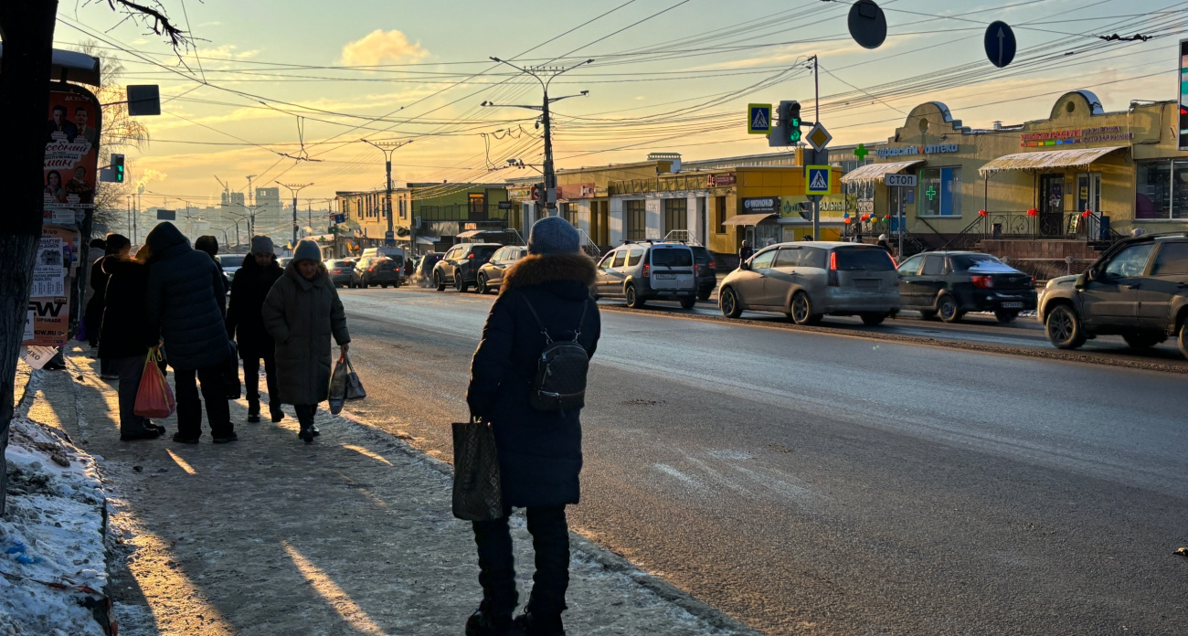 Готовить зонты или лыжи: погода включила режим качелей — когда ждать нового мороза