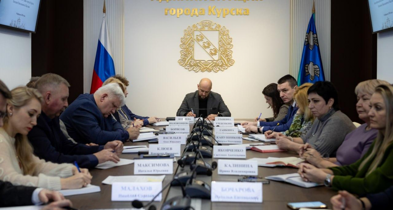 Курск под ударом стихии: глава города мобилизовал службы после выпадения половины месячной нормы осадков