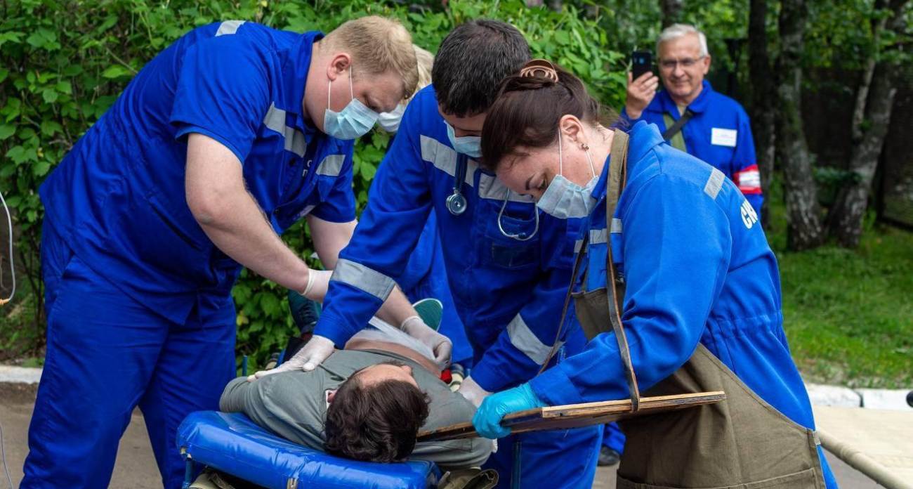 «Они выигрывают время у смерти»: Светлана Ермолова поздравила курских фельдшеров, спасающих жизни в самых удаленных уголках