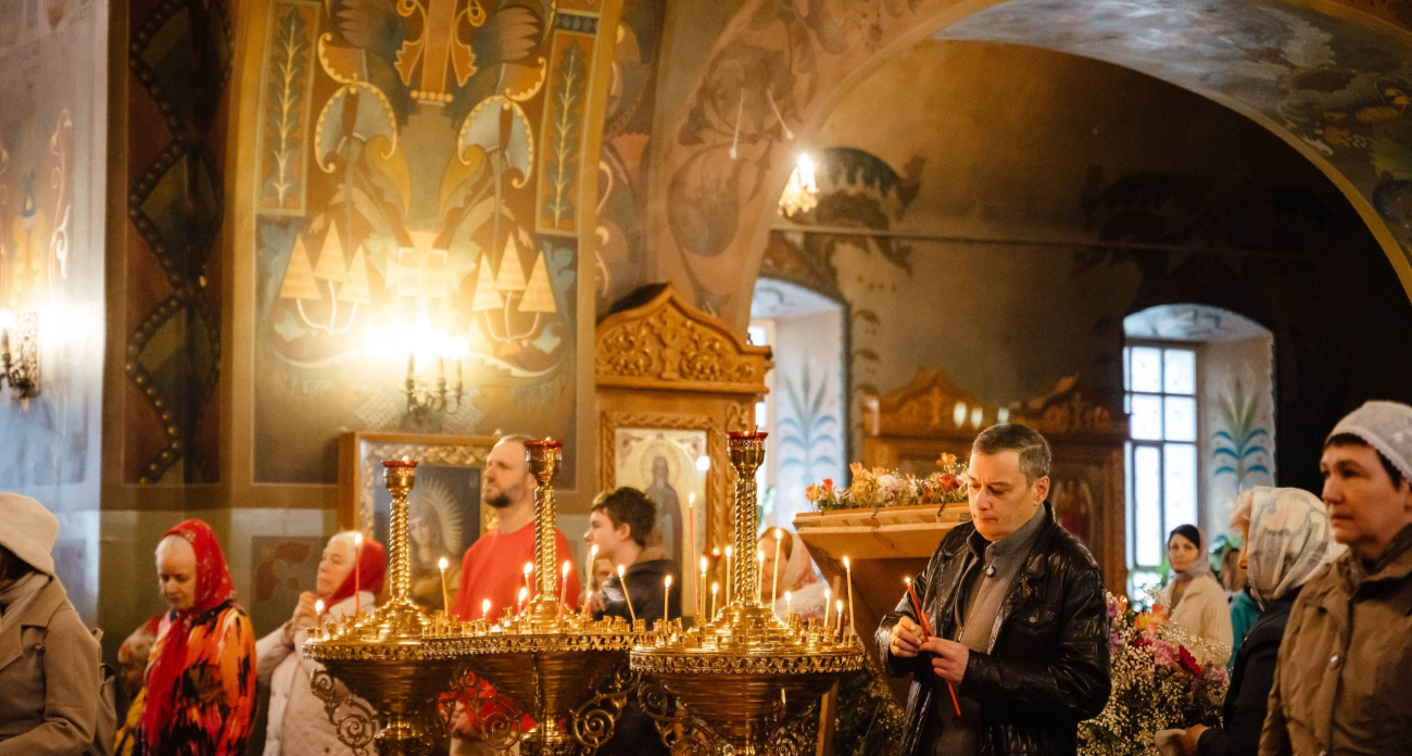 «Простите за вольные и невольные грехи»: Александр Хинштейн обратился к курянам с личным признанием