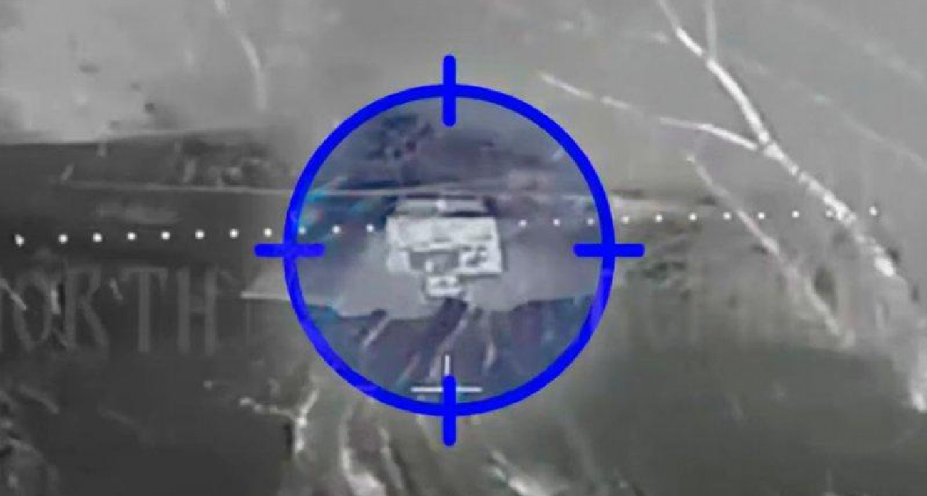 Дроны на оптоволокне поймали редкий «Лось» ВСУ во время ротации