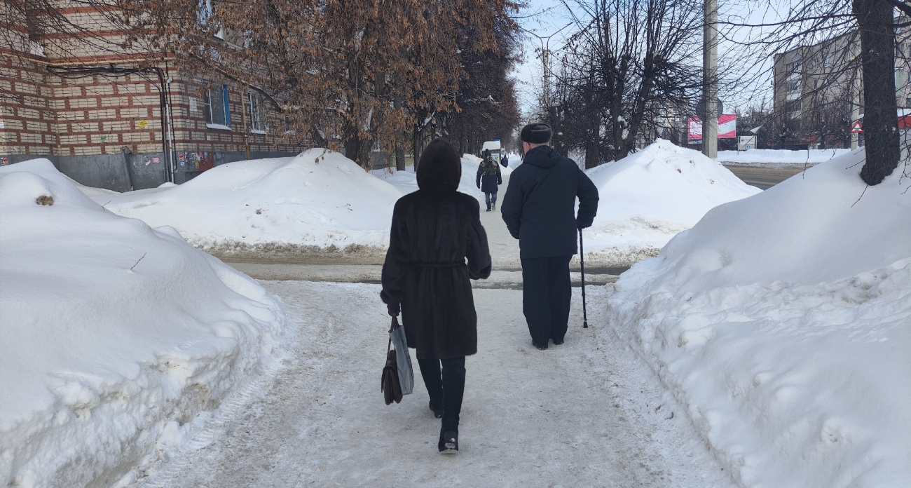 Сугробы сыграли злую шутку: метеоролог раскрыл пугающий сценарий весны и лета — готовьтесь к качелям