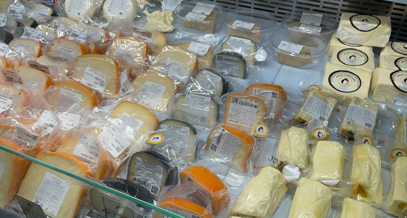 Я перестала покупать сыр в супермаркетах после этого теста: 6 признаков подделки, которые нельзя игнорировать