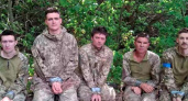 Пятеро осужденных насильников сдались в плен после отправки в ВСУ
