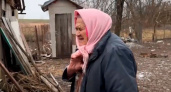 Российские военные помогают восстанавливать дома жителям приграничного района Курской области