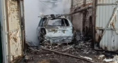 В Обоянском районе сгорели гараж и иномарка из-за неисправной печи