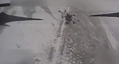 Российский FPV-дрон уничтожил украинский беспилотник "Баба-яга" в Курской области