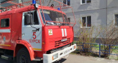 Семь человек эвакуированы из горящего дома в Курске