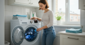 Колпачок в барабан — и стиральная машина станет чистой: загрязнения выйдут темными хлопьями