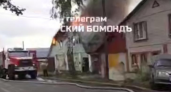 В Курске сгорел дом на улице Верхняя Луговая