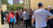 Как сыр в масле катались": курские переселенцы снова в очередях на Щепкина после обещаний губернатора