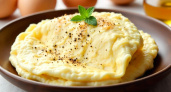 Завтрак за 5 минут из яиц и творога: простой рецепт вкуснятины, который изменит ваше утро