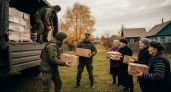 Военные группировки "Север" доставили продукты и гигиену жителям обстрелянных поселков Курской области