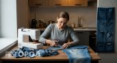 Не выбрасывайте старые джинсы: 7 хитростей превратить их в нужные домашние помпомощники