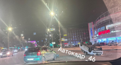 Легковушка перевернулась на крышу у ТЦ «Европа-10» в Курске