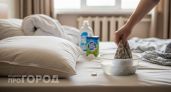 Хватит мучиться с грязными подушками: попробуйте этот простой домашний состав для удаления желтизны и запаха