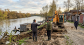 Экскаватор разрушил берег Сейма в Курске: губернатор подключил прокуратуру