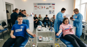 В Курске перед Днём донора сдали кровь партийцы и молодёжь