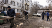Глава Курска предложил обустроить парковку на месте старых сараев