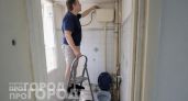 Почему бачок в сталинках вешали под самый потолок: простая инженерная логика, которую мы забыли сегодня