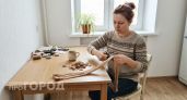 Больше не отправляю старые колготки в мусор: 5 проверенных способов упростить жизнь на даче и в огороде